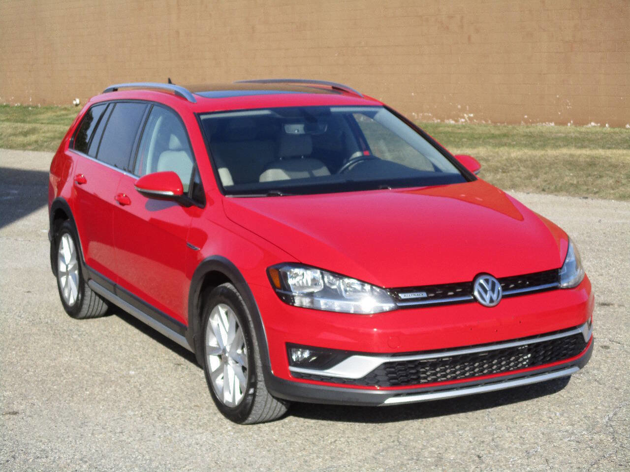 Used 2018 Volkswagen Golf Alltrack SE image 90