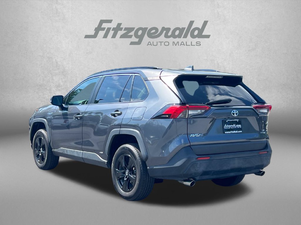 Used 2019 Toyota RAV4 LE AWD/4WD image 9
