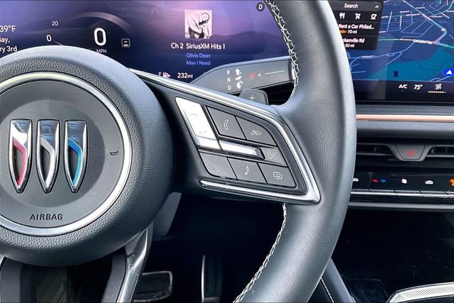 Certified 2025 Buick Envision Sport Touring image 21