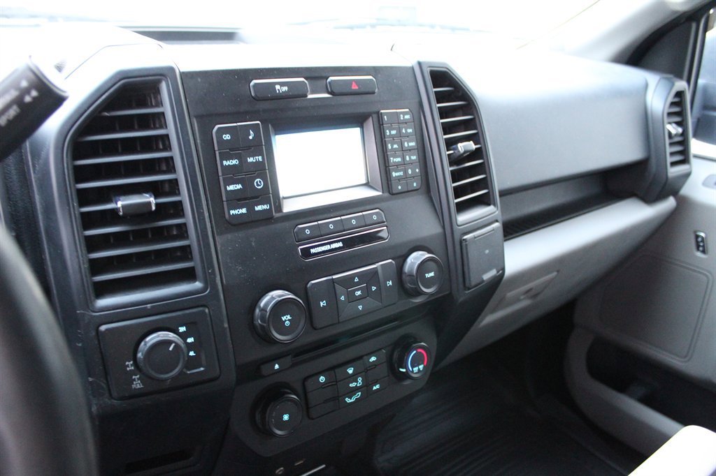 Used 2015 Ford F150 XL w/ Equipment Group 101A Mid image 9