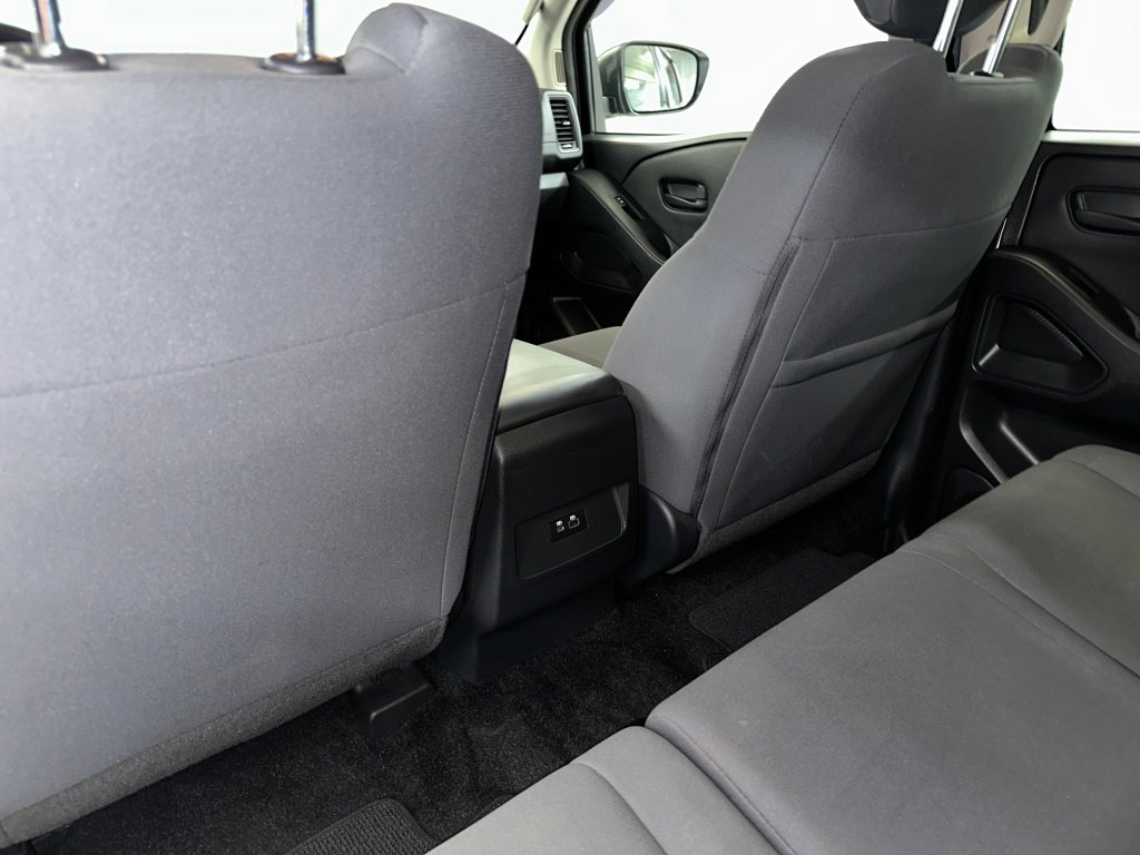 Used 2023 Nissan Frontier S AWD/4WD image 16