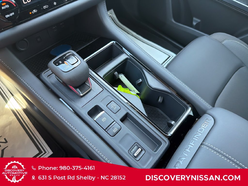 New 2026 Nissan Pathfinder SL FWD image 20