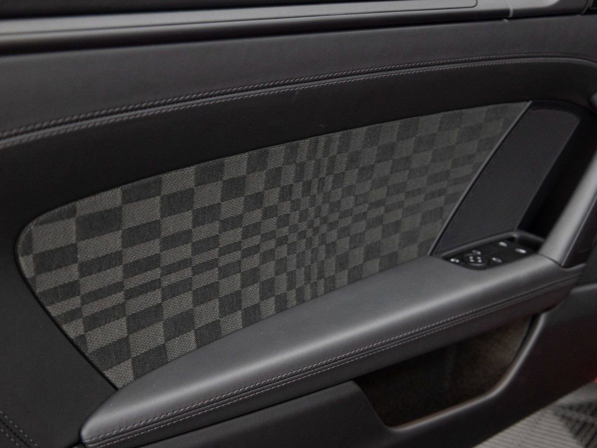 New 2026 Porsche 911 Carrera 4S image 27