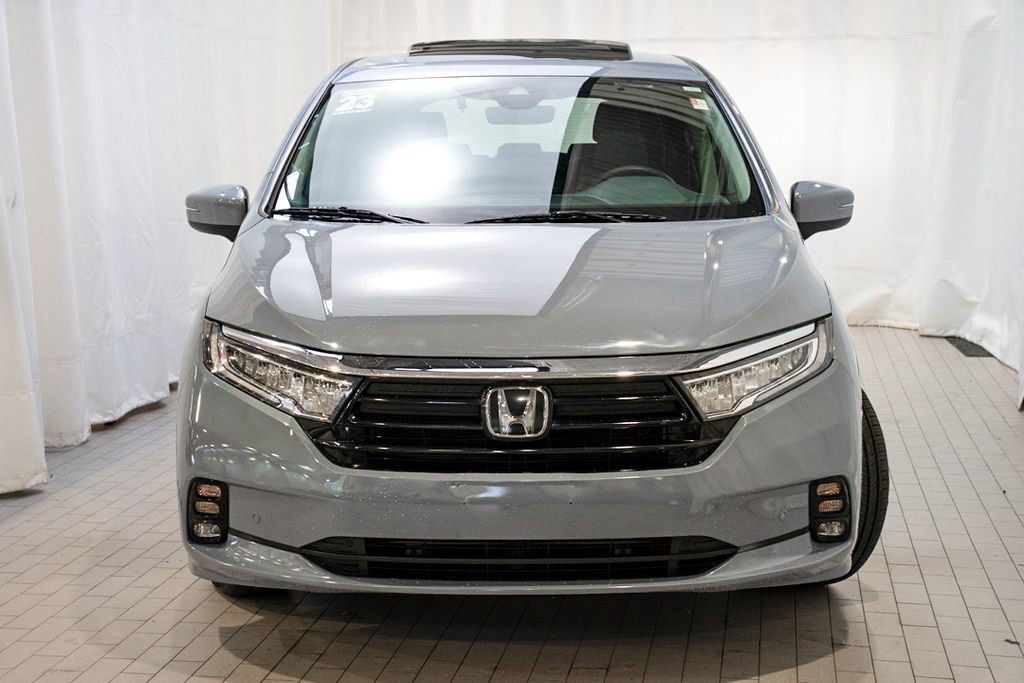Used 2023 Honda Odyssey Touring image 2