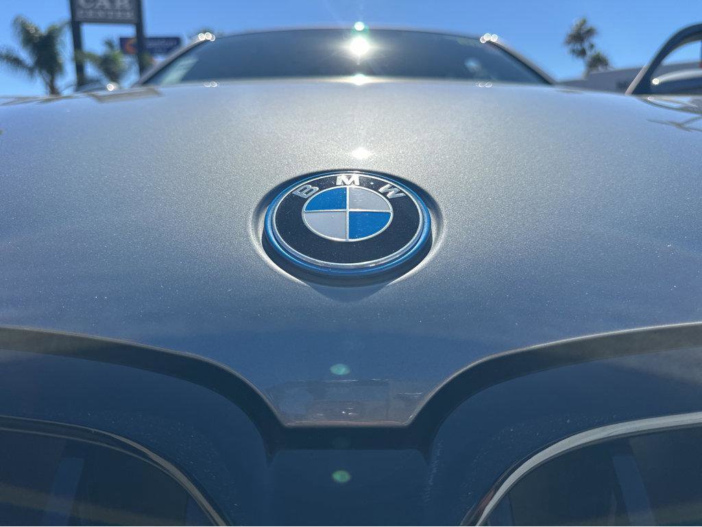 Used 2023 BMW 530e w/ M Sport Package image 43