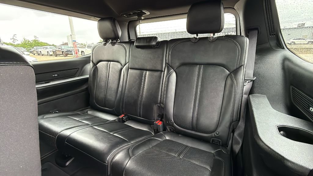 Used 2024 Jeep Wagoneer Series II w/ Flexible Seating Group RWD image 16