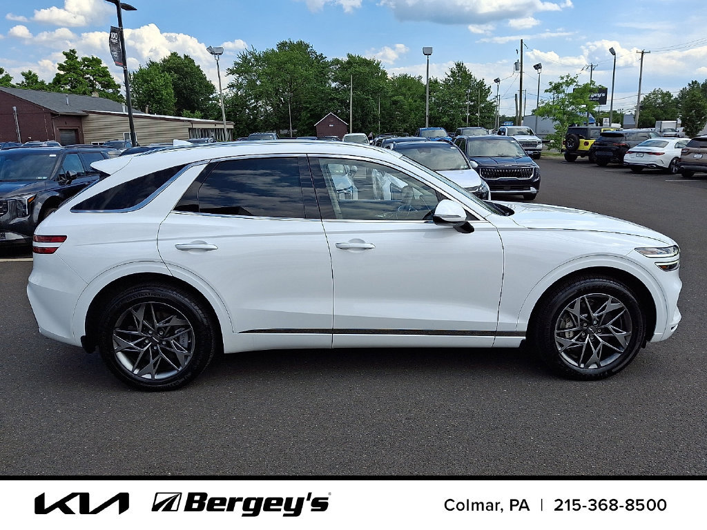 Used 2023 Genesis GV70 2.5T w/ Select Package AWD/4WD image 9