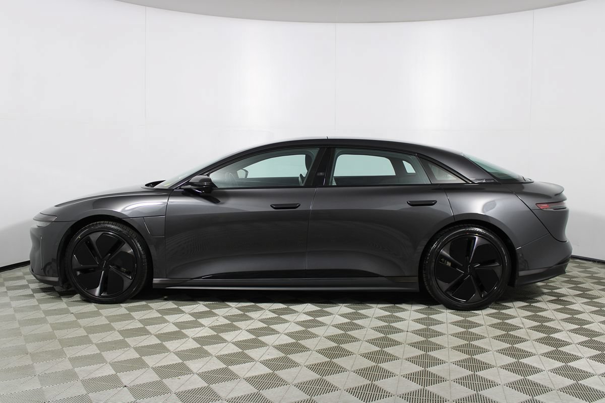 Used 2023 Lucid Air Touring AWD/4WD image 35