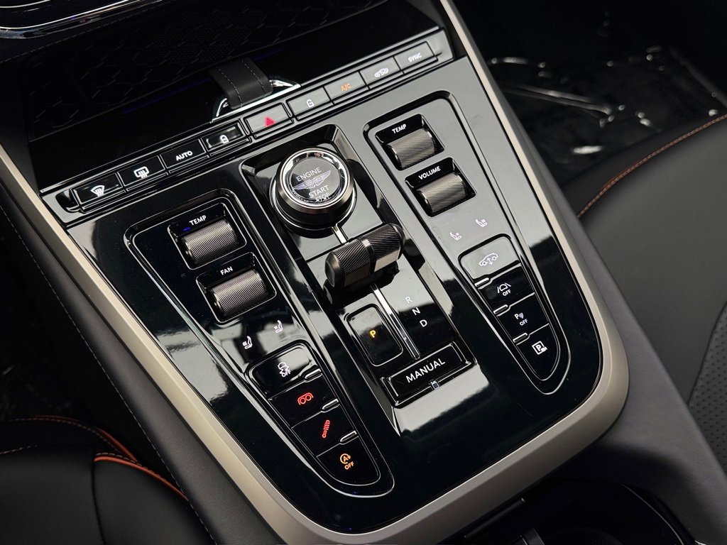 New 2025 Aston Martin DBX 707 image 29