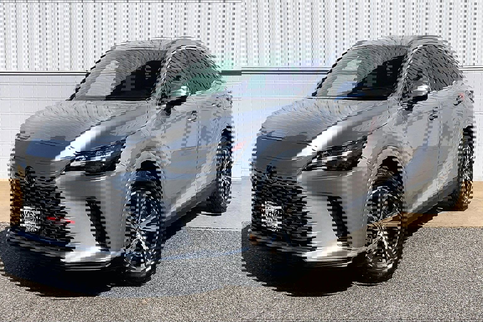 Used 2023 Lexus RX 350 Premium w/ Accessory Package image 2