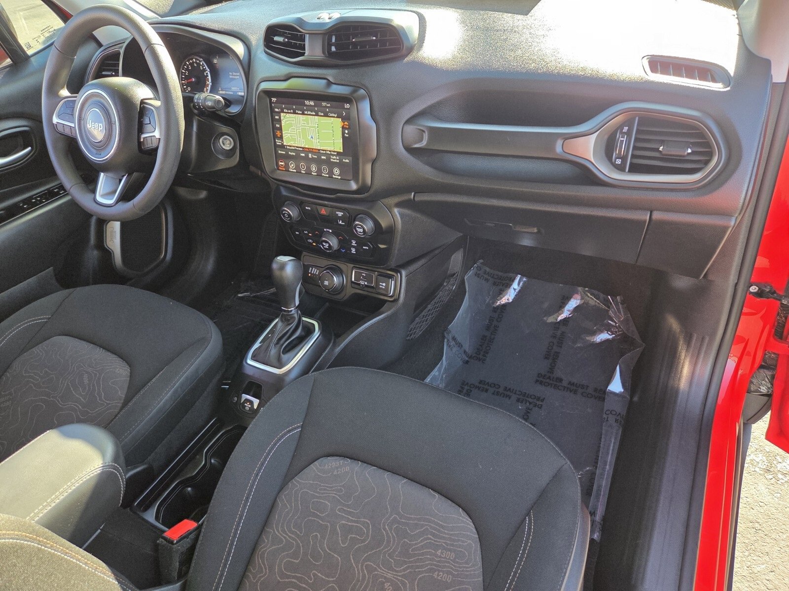 Used 2023 Jeep Renegade Latitude image 16
