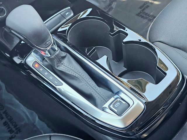 Used 2025 Chevrolet Trax ACTIV w/ Sunroof Package image 36