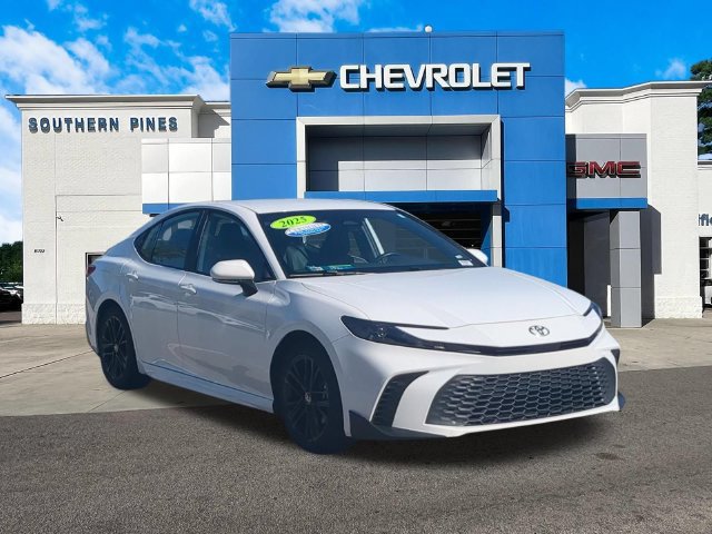 Used 2025 Toyota Camry SE