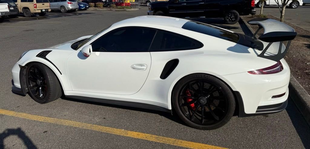 Used 2016 Porsche 911 GT3 RS image 4
