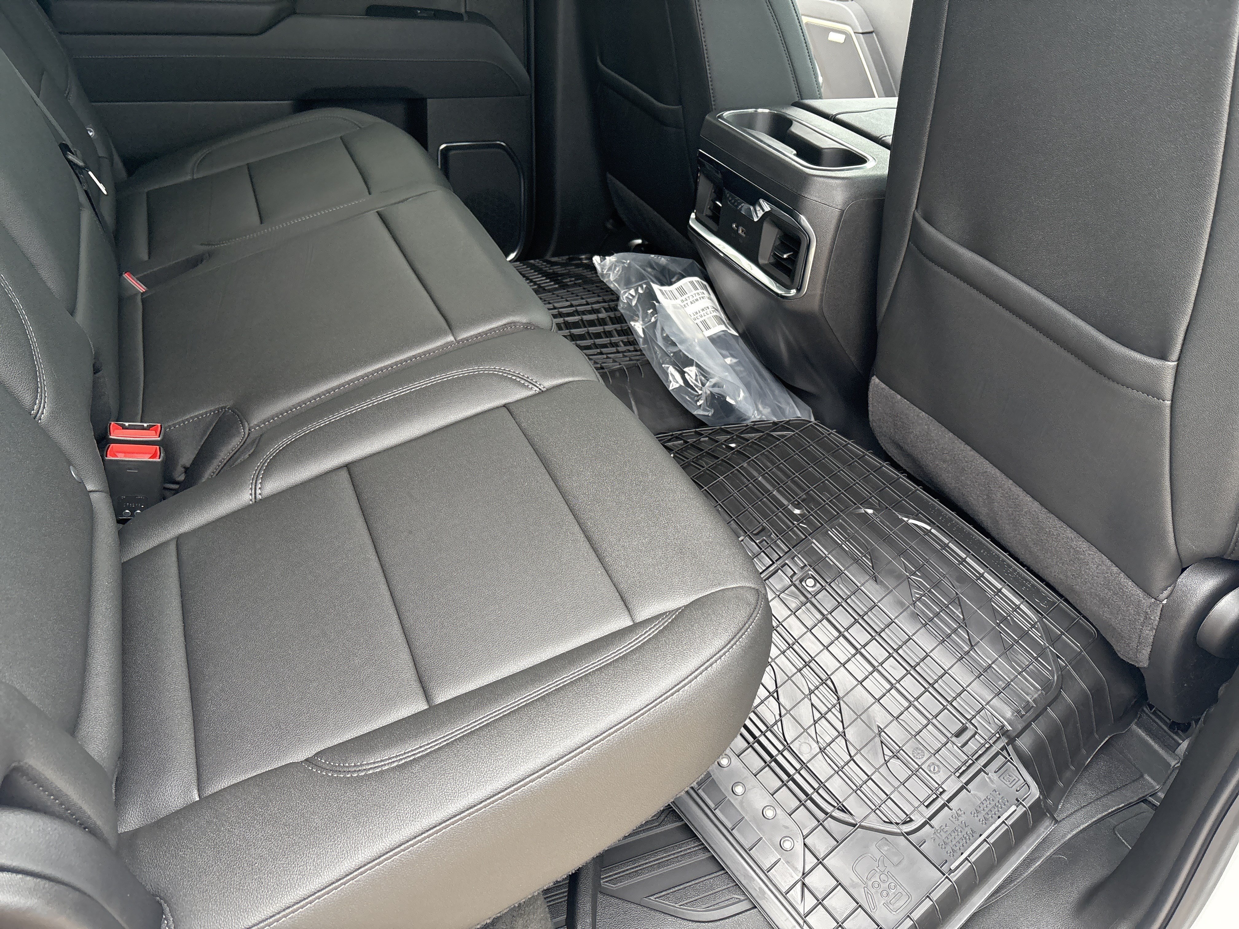 New 2026 GMC Sierra 1500 Elevation w/ Elevation Premium Package AWD/4WD image 18