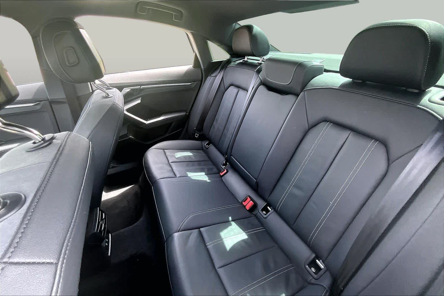 Used 2024 Audi A3 2.0T Premium FWD image 19