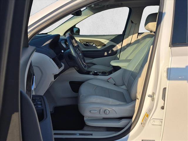 Used 2022 GMC Terrain Denali w/ Denali Premium Package AWD/4WD image 16