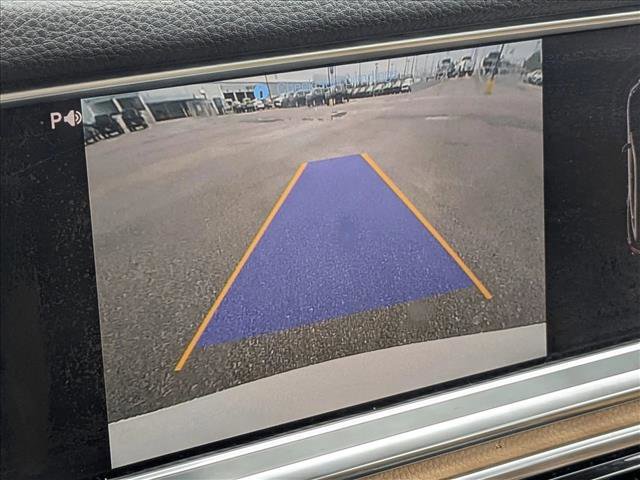 Used 2017 Porsche Panamera image 12