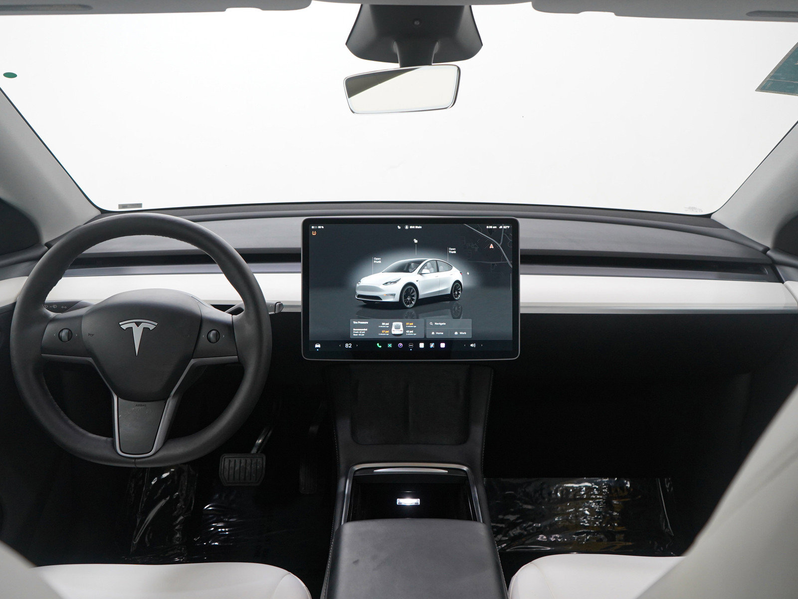 Used 2024 Tesla Model Y Long Range image 13