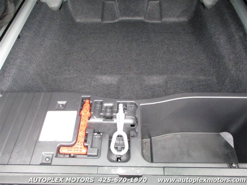 Used 2011 BMW X5 xDrive35d image 12