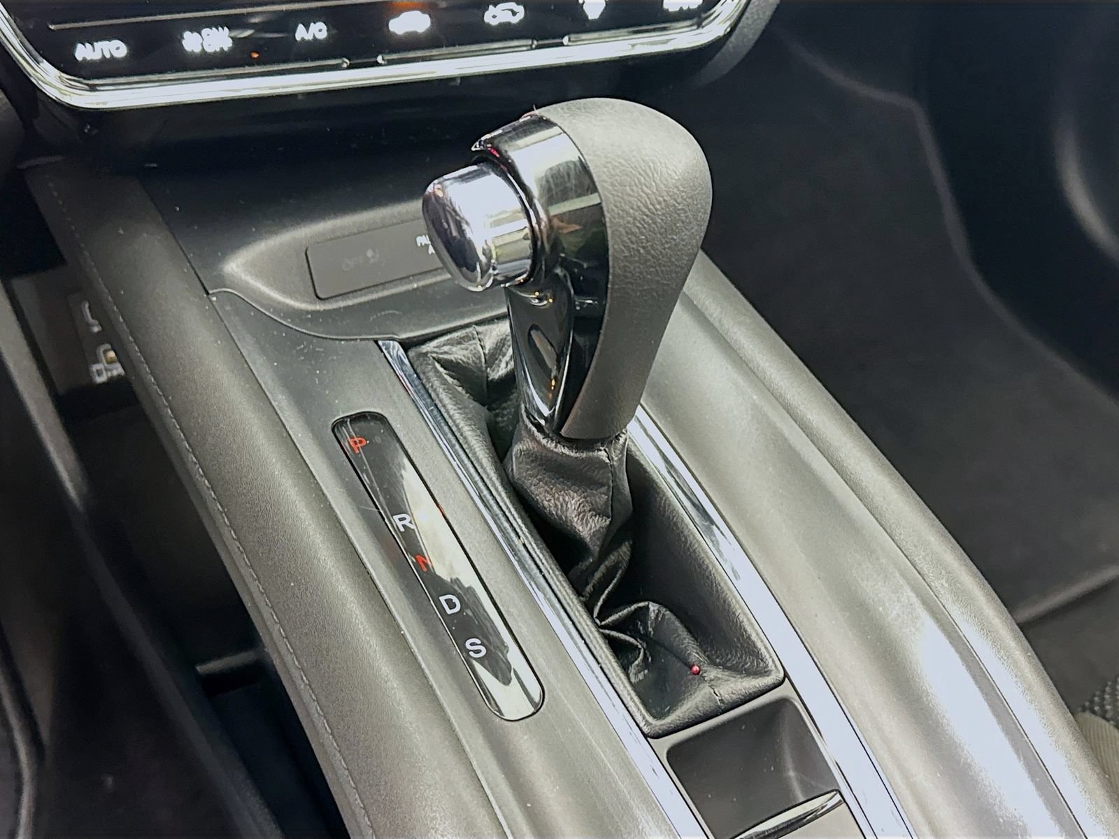 Used 2020 Honda HR-V EX image 17
