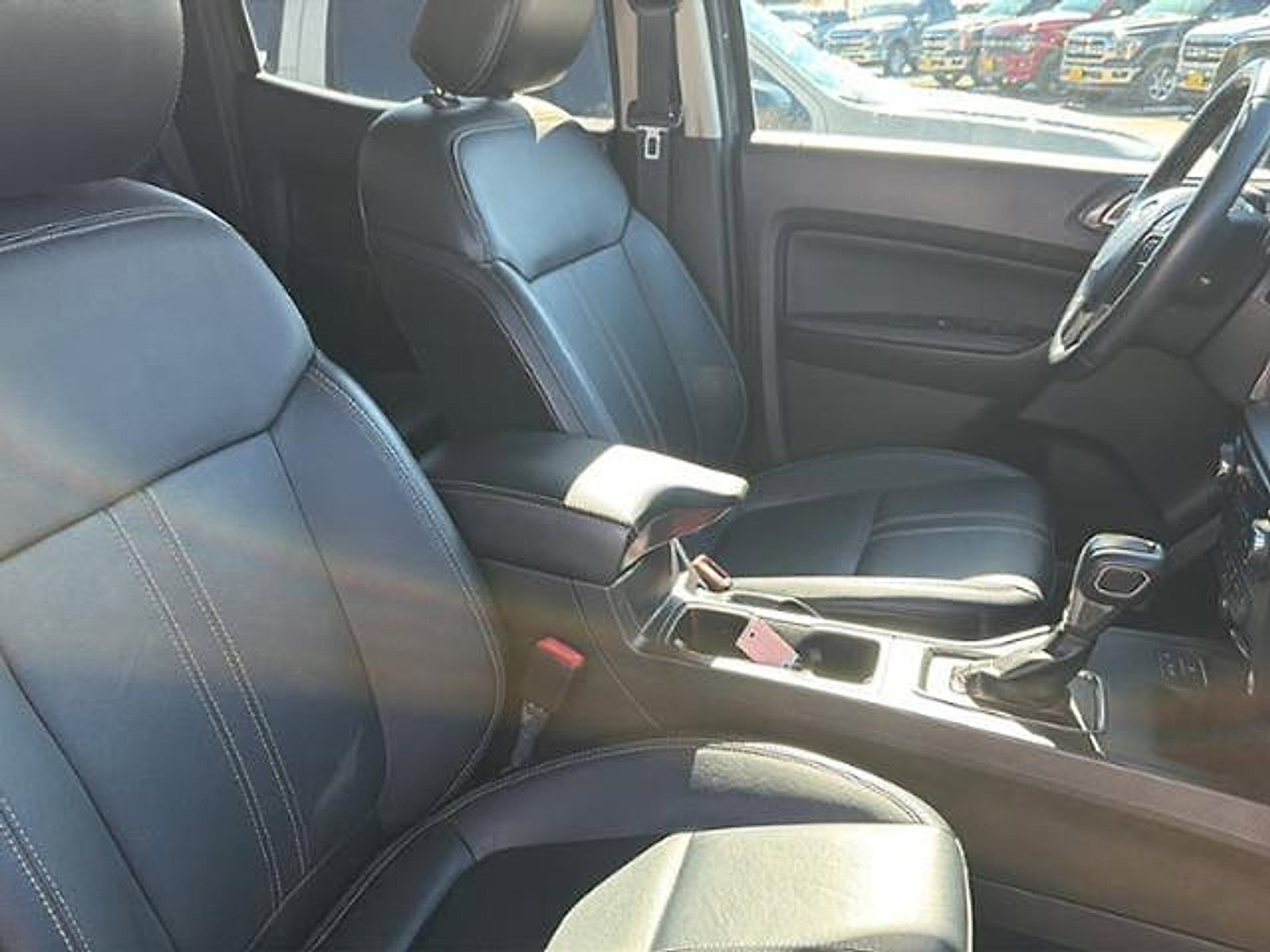 Used 2020 Ford Ranger Lariat w/ Trailer Tow Package image 9