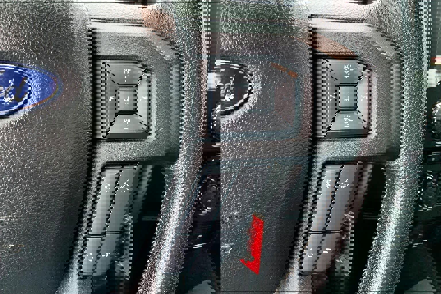 Used 2015 Ford F150 XLT w/ Equipment Group 302A Luxury image 23