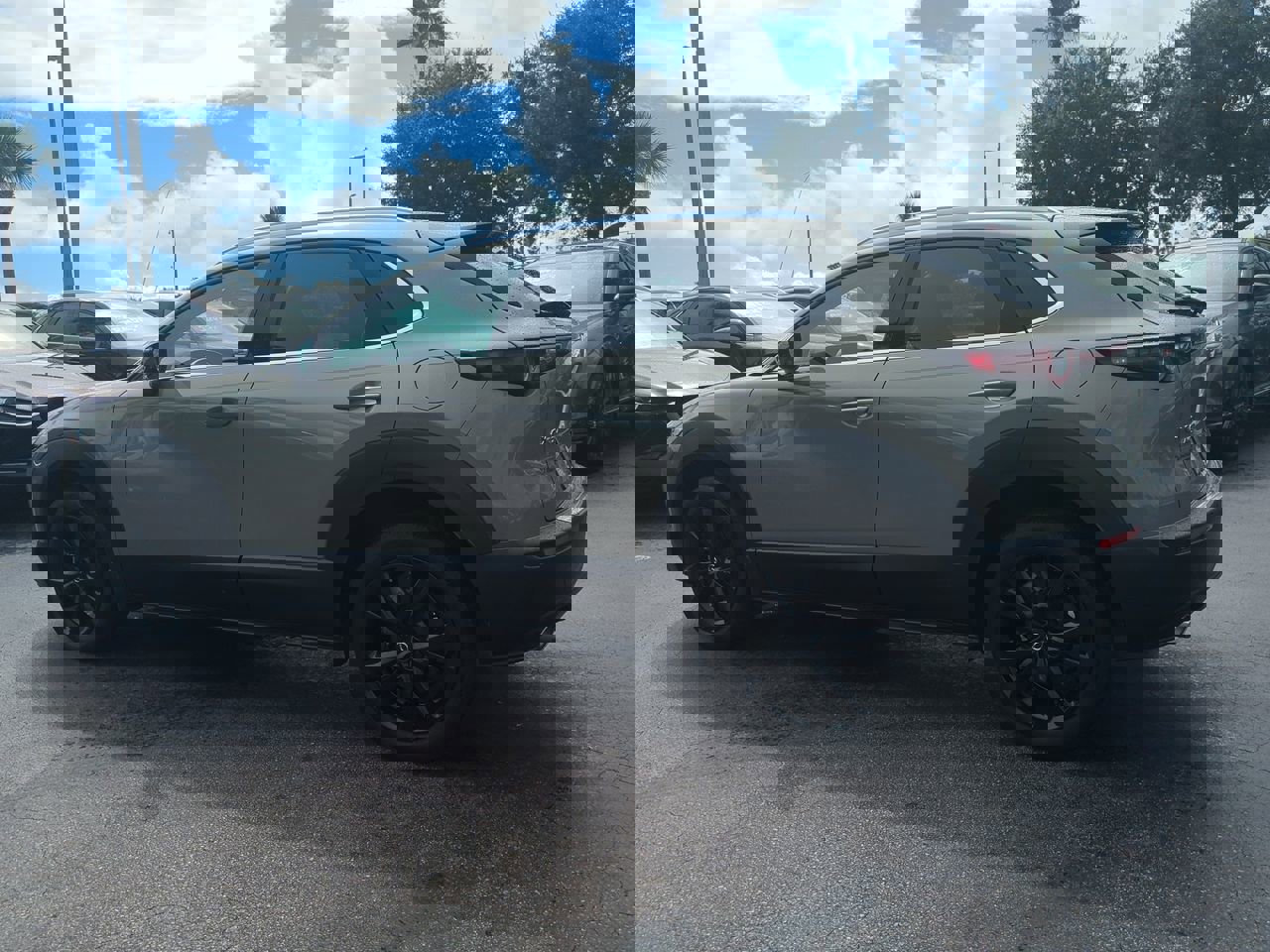 Used 2024 MAZDA CX-30 Carbon image 6