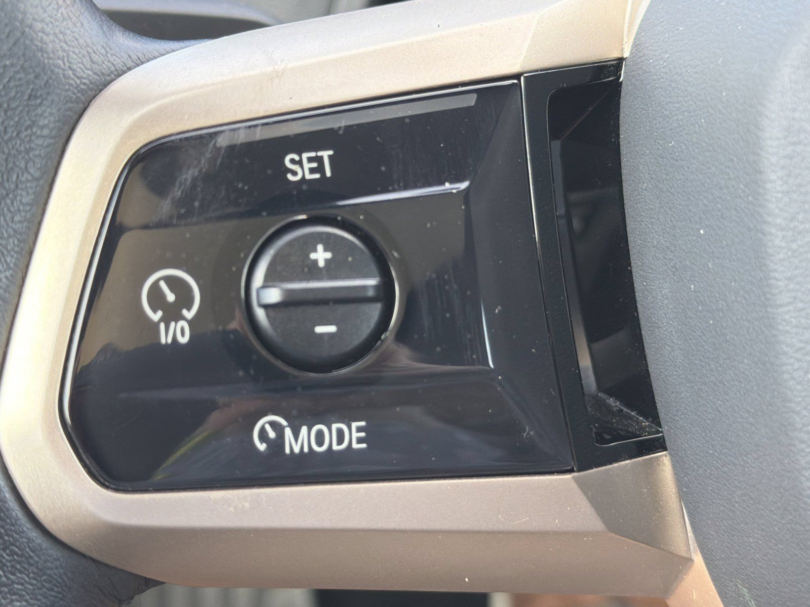 Used 2023 BMW iX xDrive50 AWD/4WD image 30