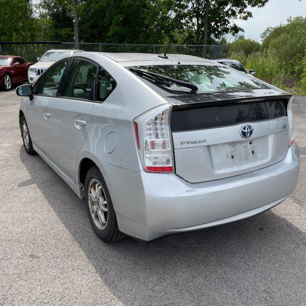 Used 2010 Toyota Prius Five image 6