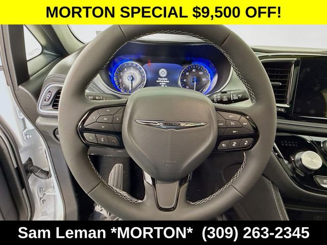 New 2026 Chrysler Pacifica Limited w/ S Appearance Package AWD/4WD image 11