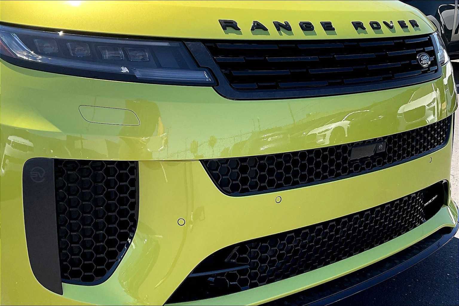 New 2025 Land Rover Range Rover Sport SV Edition Two image 34