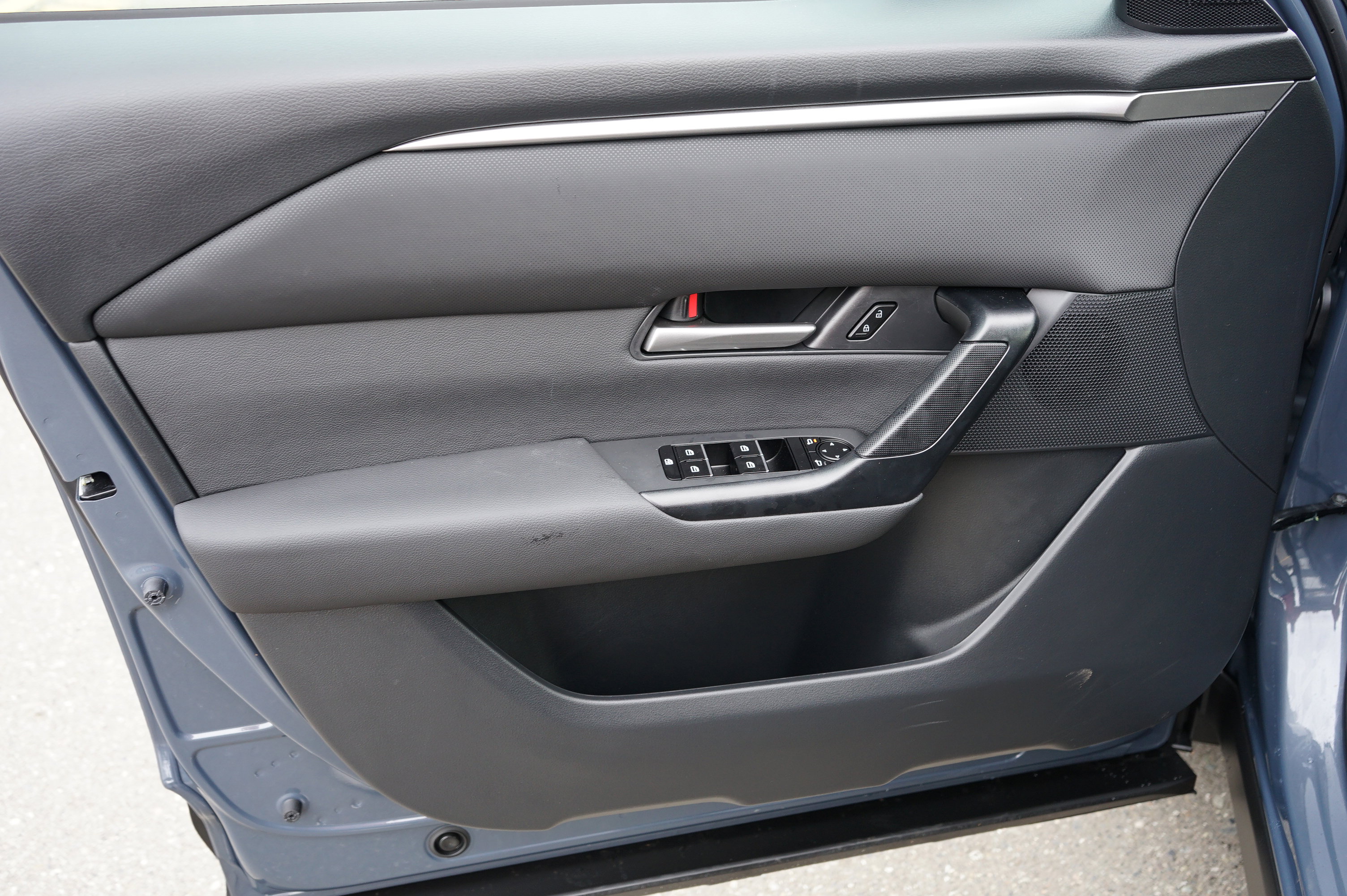 Used 2025 MAZDA CX-50 2.5 Hybrid w/ Preferred Pkg image 29