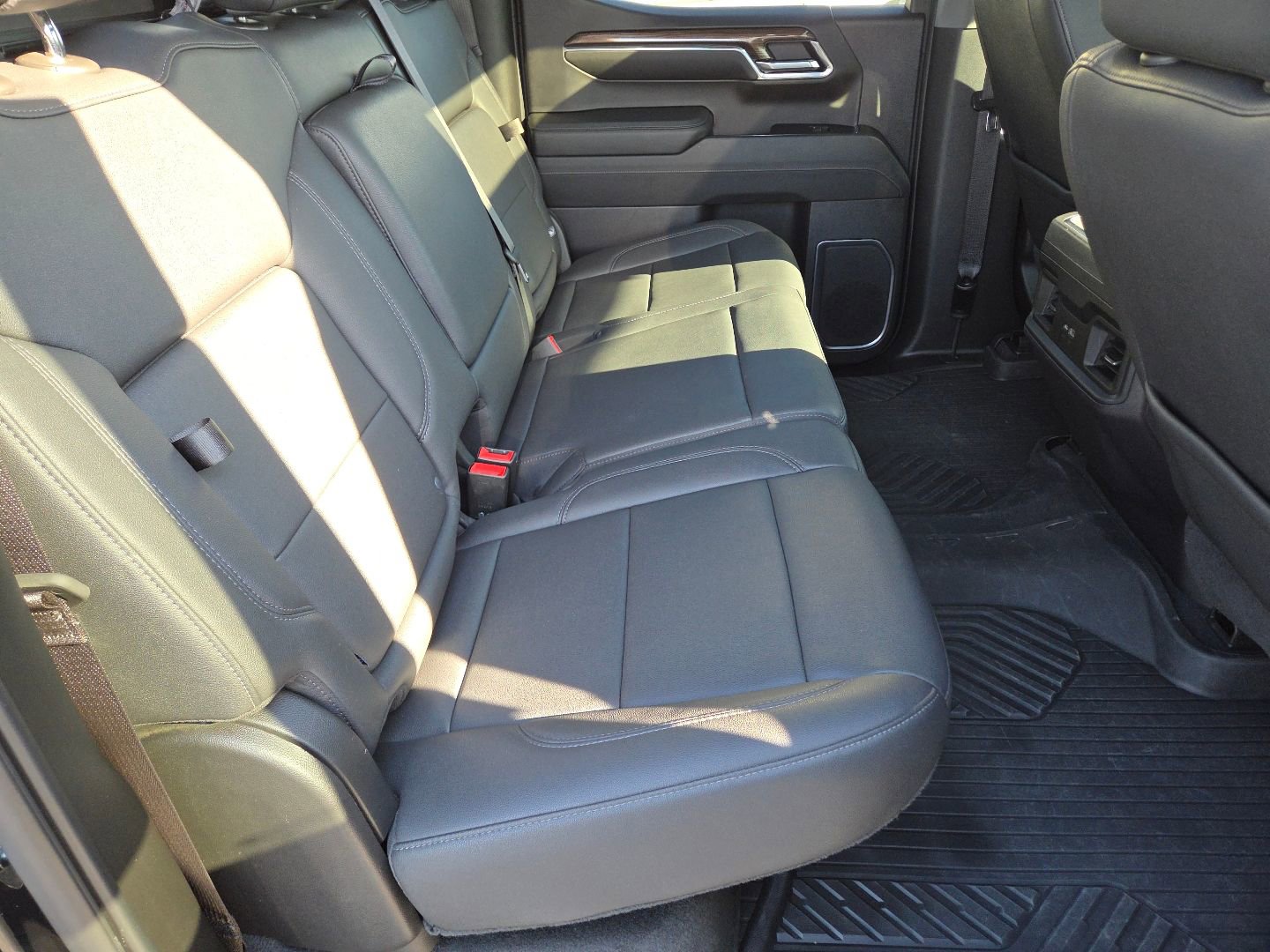 Used 2023 Chevrolet Silverado 1500 LT Trail Boss w/ LT Trail Boss Premium Package image 22