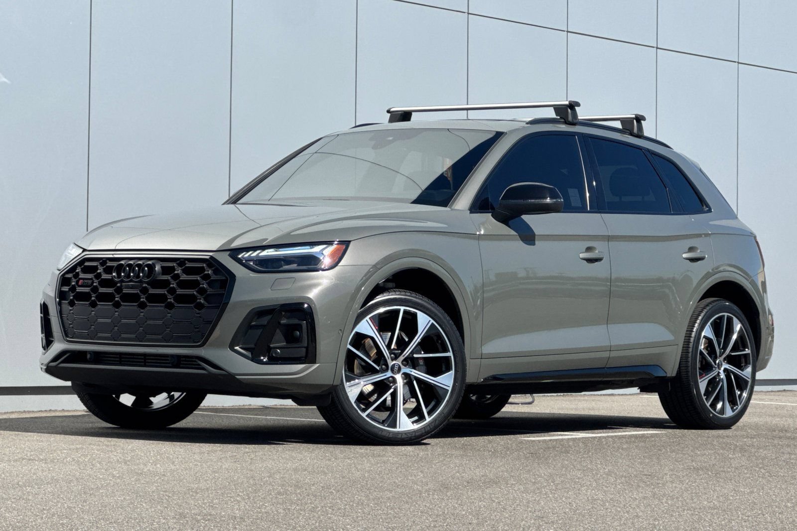 Used 2023 Audi SQ5 Prestige w/ Prestige Package