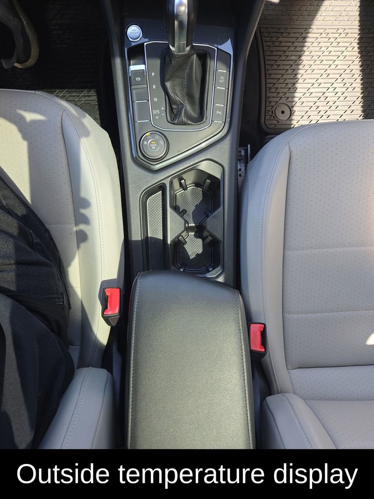 Used 2019 Volkswagen Tiguan SEL AWD/4WD image 23