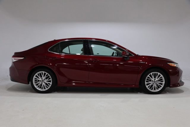 Used 2020 Toyota Camry XLE w/ Driver Assist Package FWD image 8
