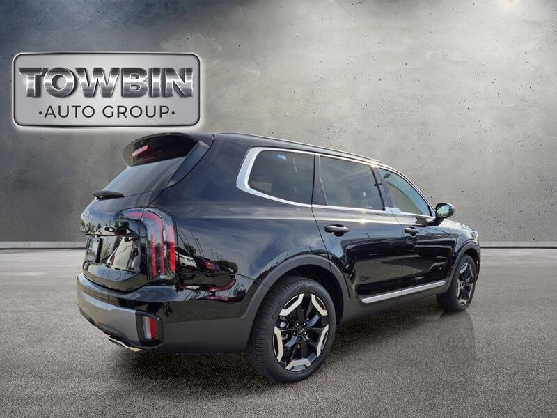 Used 2025 Kia Telluride EX FWD image 5