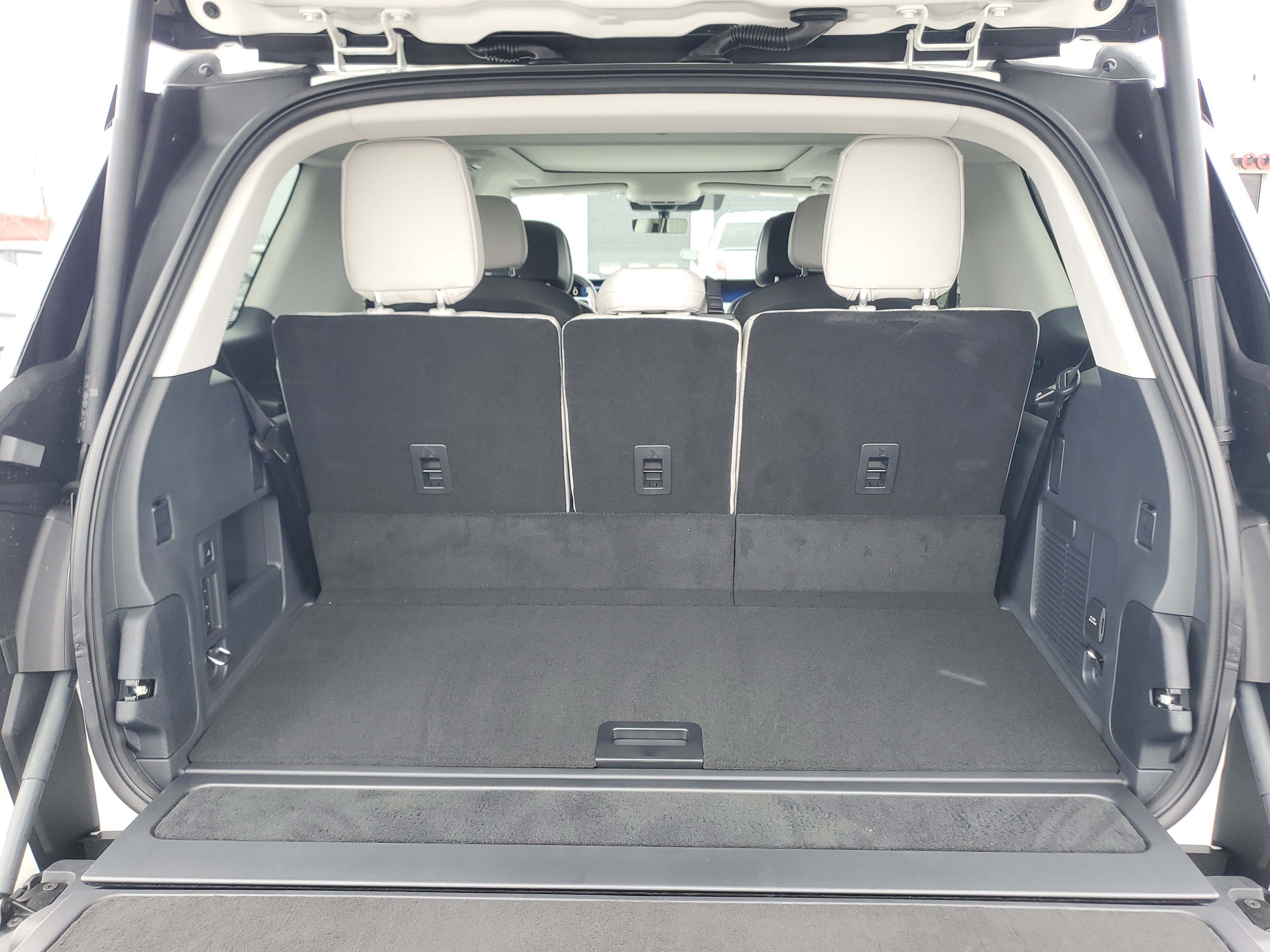 New 2026 Lincoln Navigator Reserve w/ Jet Appearance Package image 33