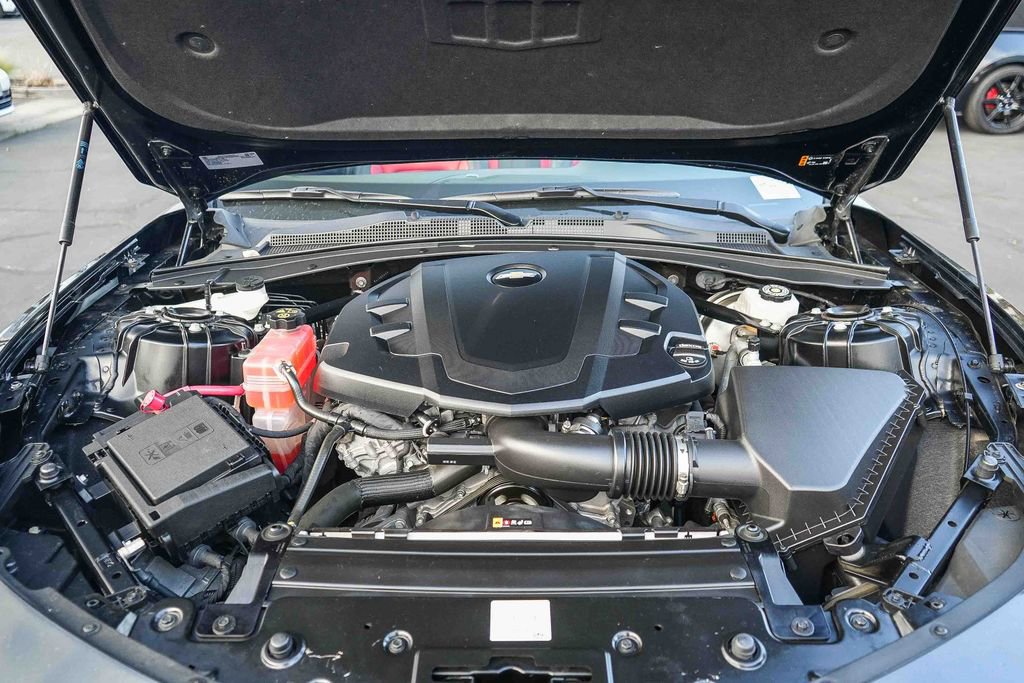 Used 2023 Chevrolet Camaro LT w/ Technology Package image 25
