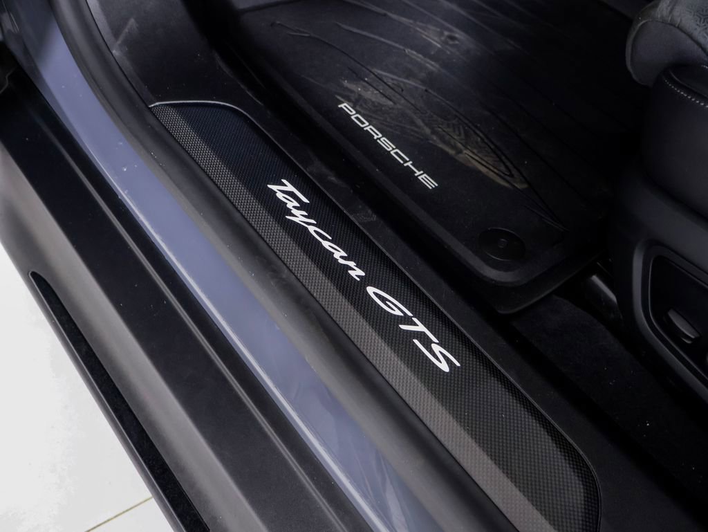 Certified 2025 Porsche Taycan GTS w/ Premium Package AWD/4WD image 24