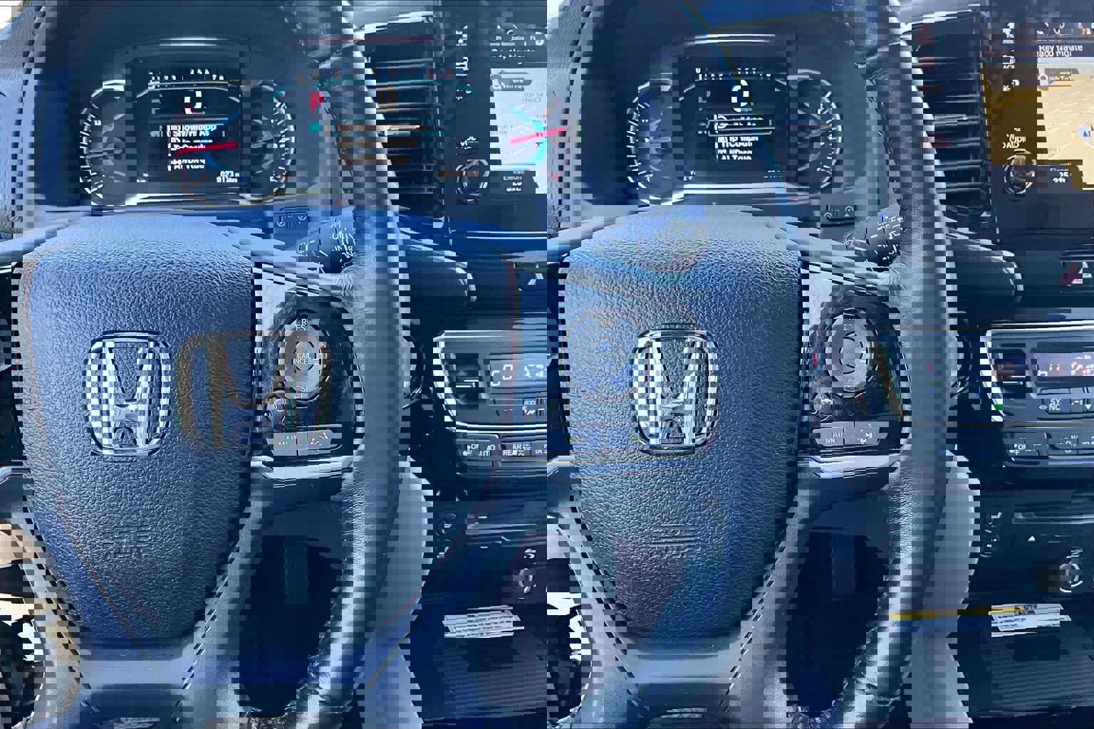 Used 2020 Honda Pilot Elite image 24