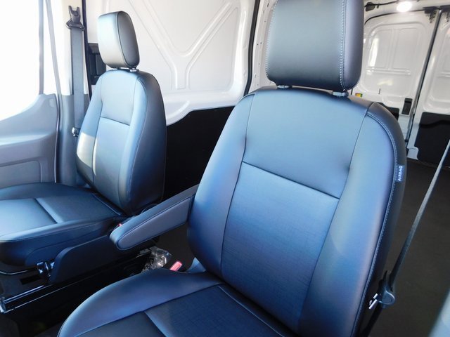 New 2025 Ford Transit 250 148 Medium Roof image 14