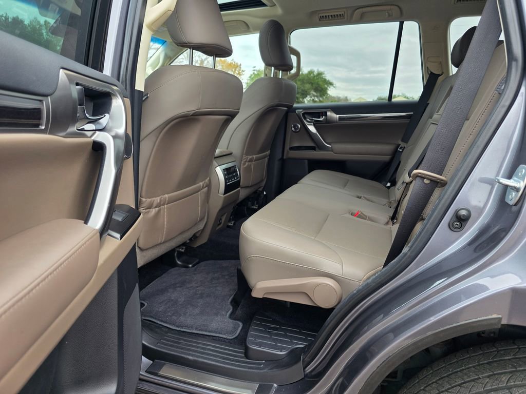 Used 2022 Lexus GX 460 Premium image 33