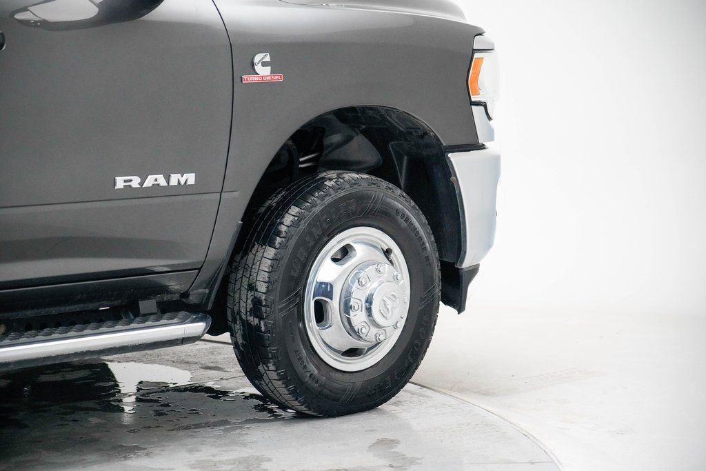 Used 2020 RAM 3500 Big Horn w/ Level 1 Equipment Group image 11