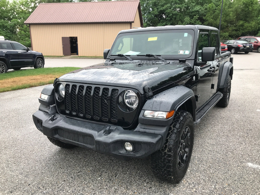 Used 2020 Jeep Gladiator Sport w/ Quick Order Package 24S AWD/4WD image 4