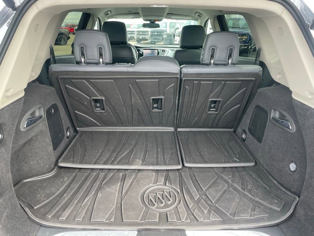 Used 2019 Buick Envision Essence image 32