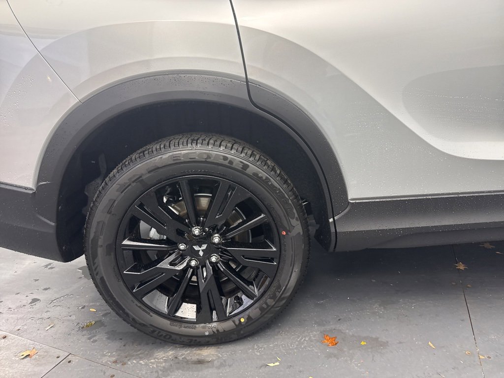 New 2026 Mitsubishi Eclipse Cross LE image 10