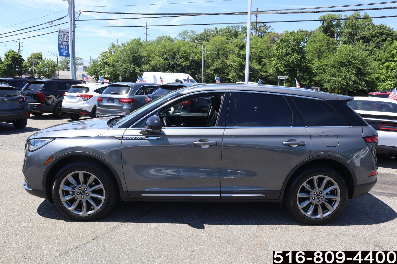 Used 2022 Lincoln Corsair AWD w/ Premium Package image 8