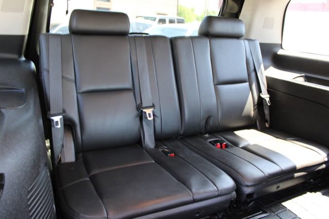 Used 2014 Cadillac Escalade Premium RWD image 43